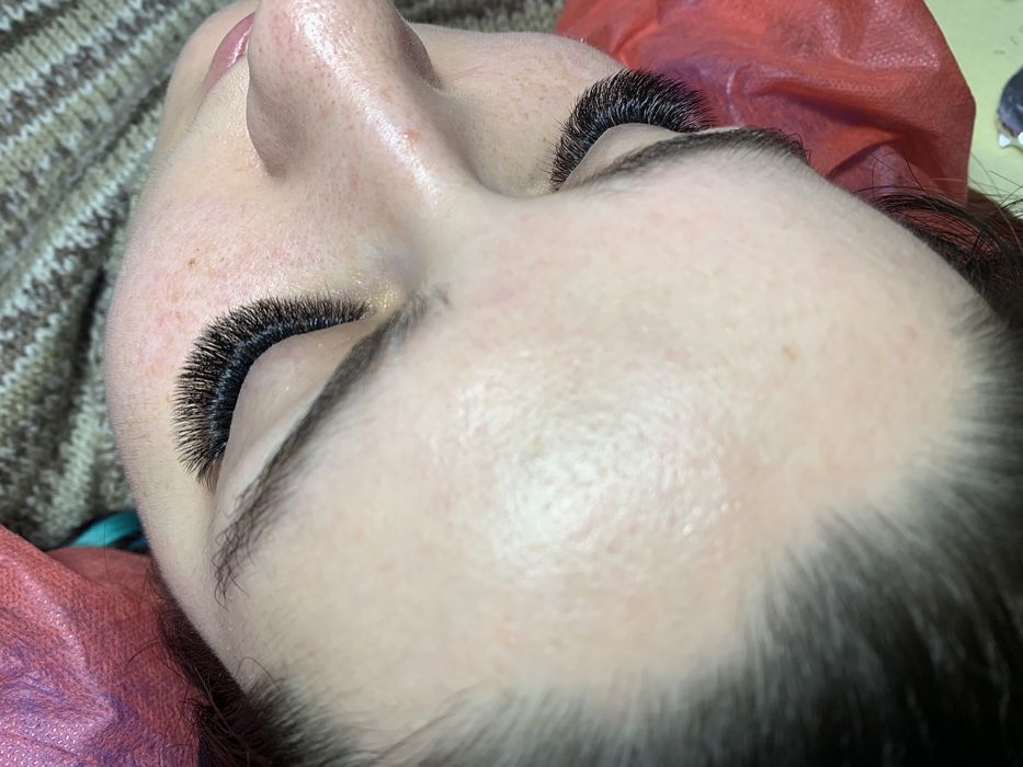 Наращивание ресниц