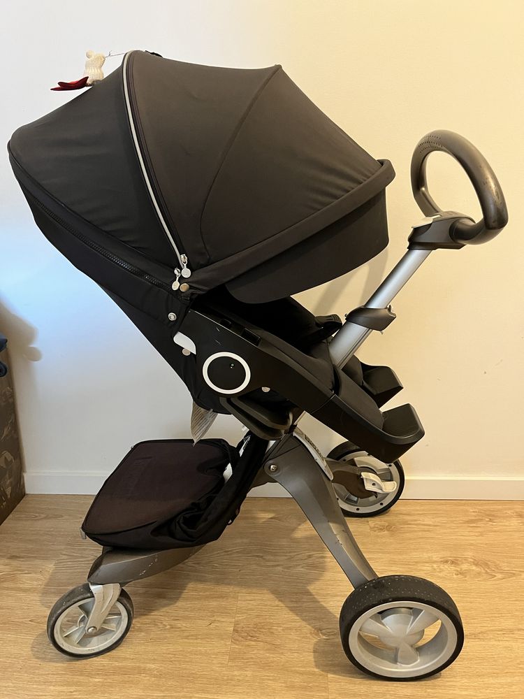 Carrinho Stokke Xplory + Ovo Stokke + Base Isofix