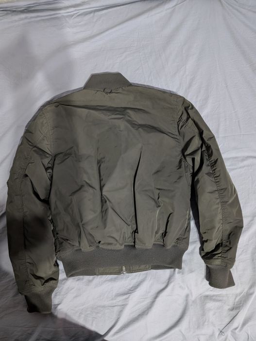 Чоловічий дутий бомбер MA-1