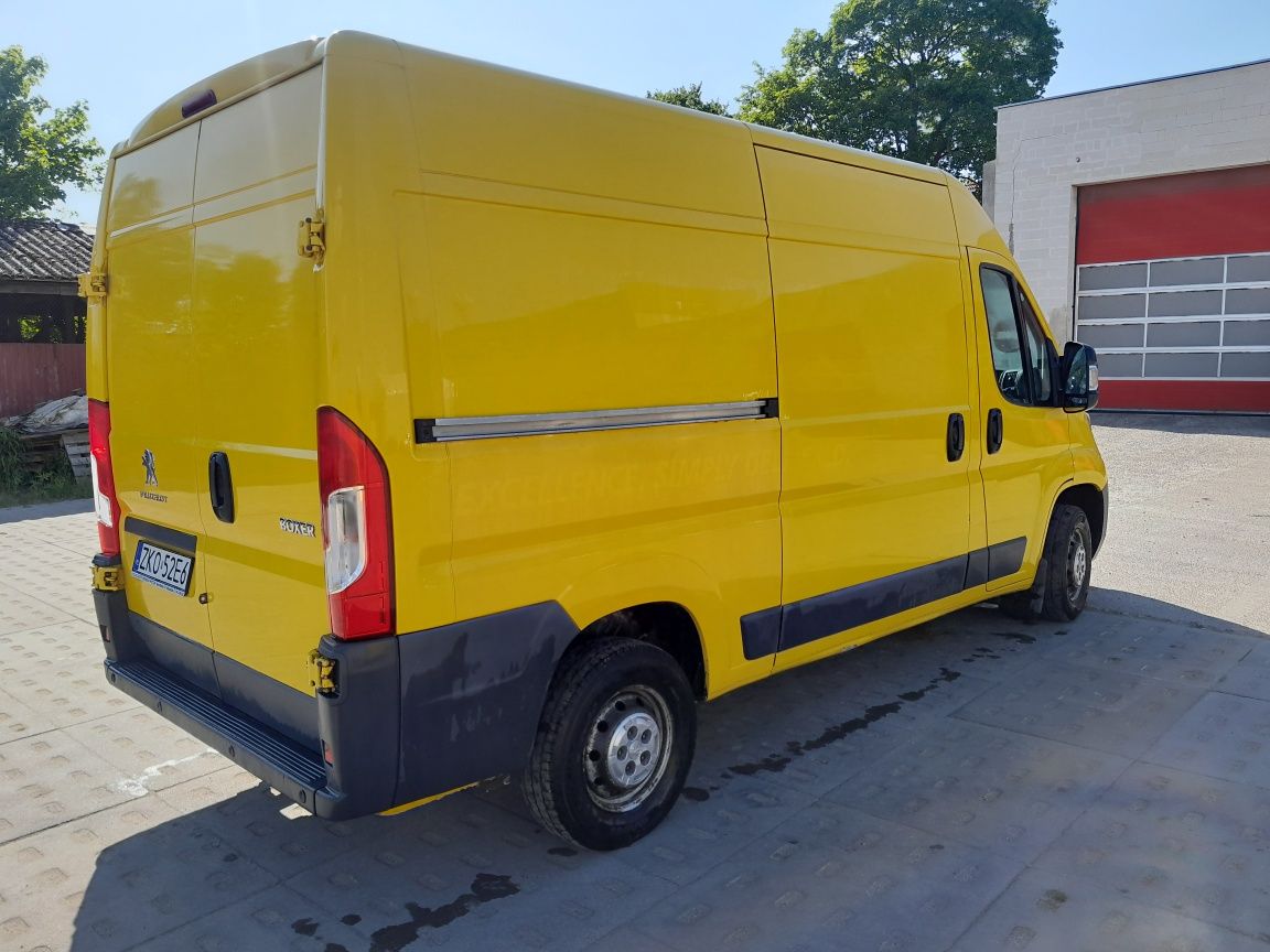 Peugeot Boxer Furgon L2H2