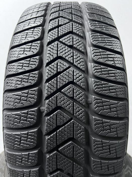 2шт зима 245/50/R18 7мм 2022р Pirelli SottoZero 3 RUNFLAT