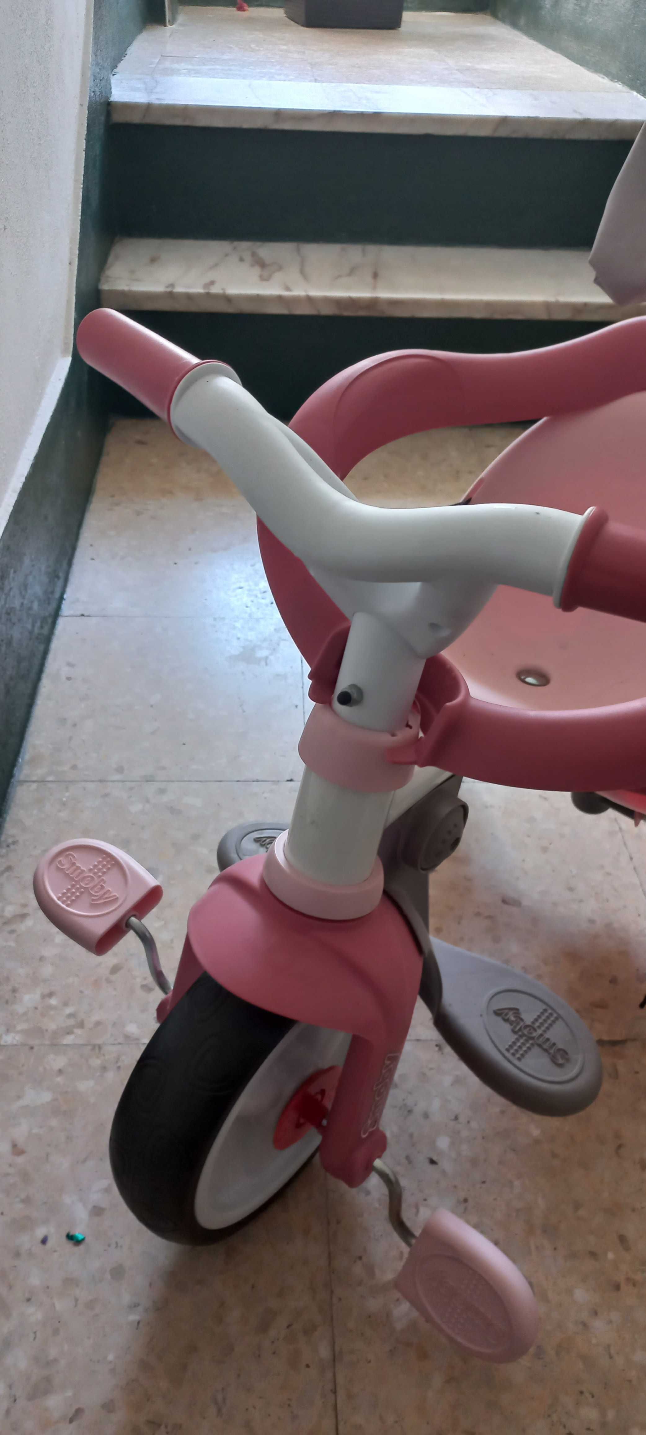 Triciclo Be Move Confor rosa