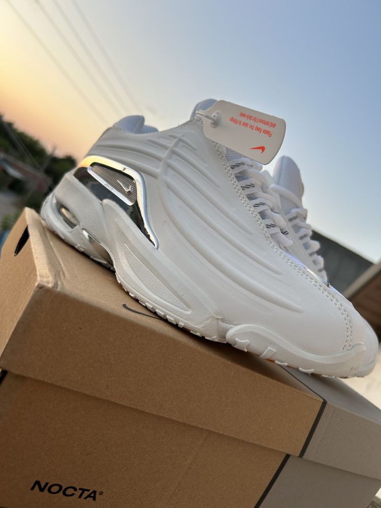 Nike hot step air terra triple white x nocta 2