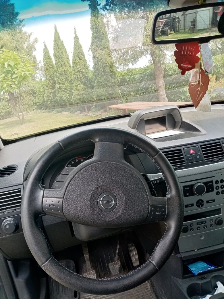 Opel meriva 1,7cdi hak