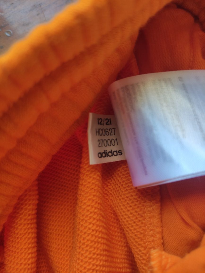 Шорти Adidas hc0627