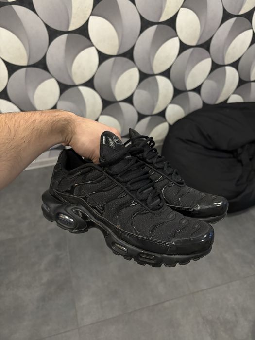 Кросівки nike tn plus aur max кросовки найк тн vapormax techfleece