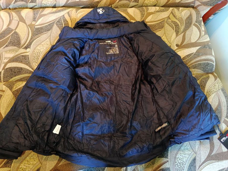 Мужская новая курточка