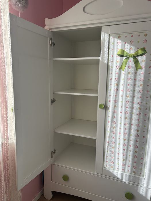 Meble dziecięce pinio + biurko gratis
