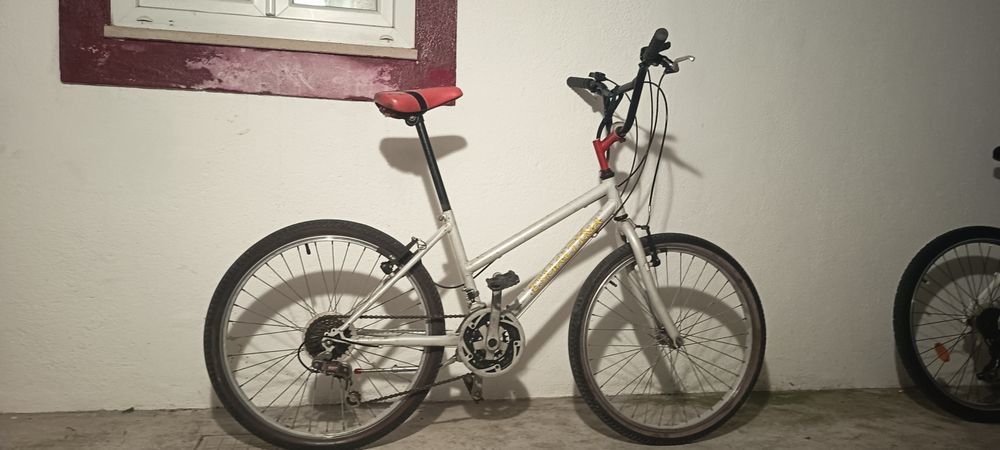 Vendo ou troco 3 bicicletas 20" 24" 26"