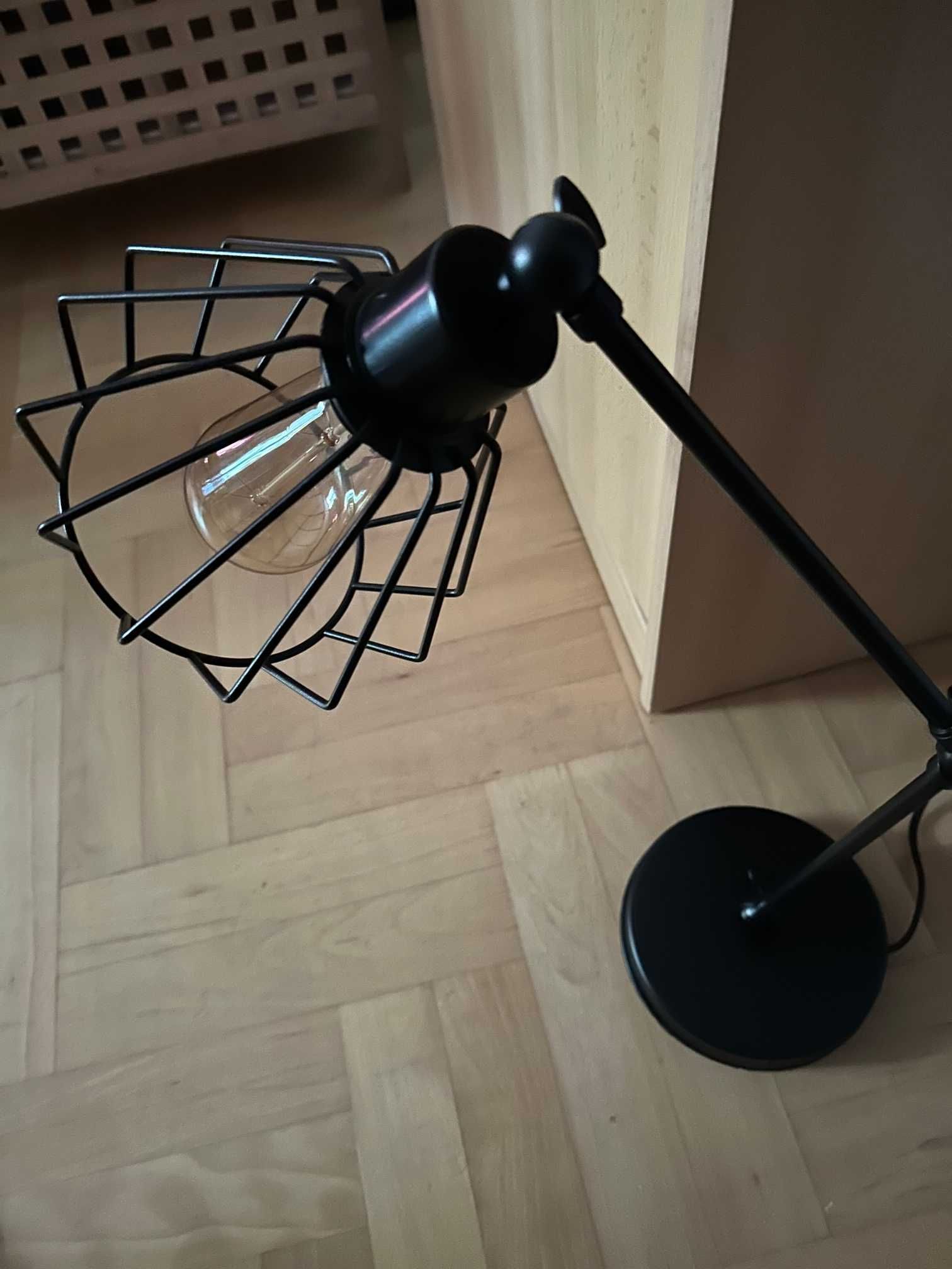 Lampka biurkowa, stołowa, nocna w stylu LOFT z żarówką Nowa z gwar.