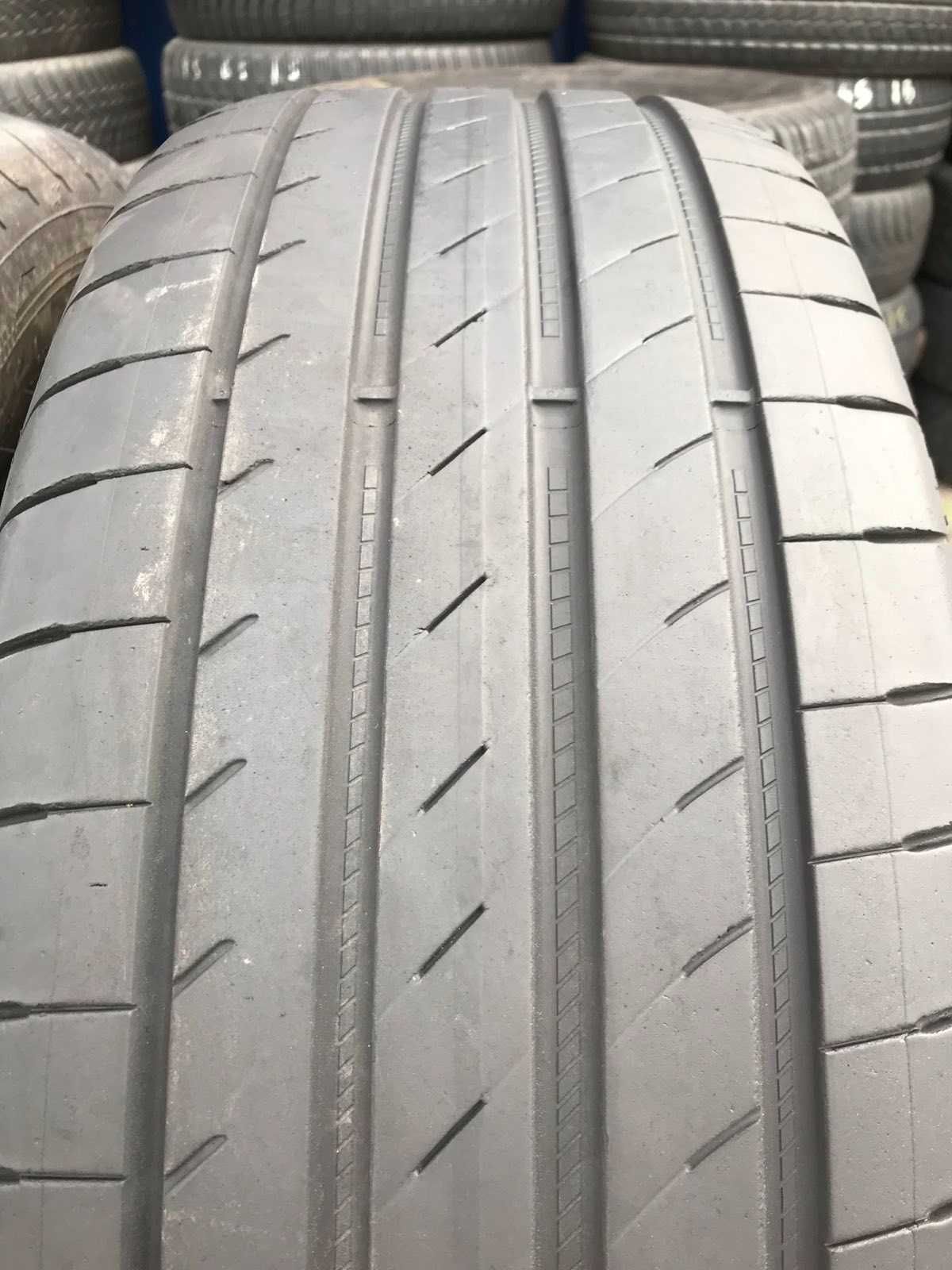 Шини Goodyear 225/60r17 Пара літо б/у склад Оригінал