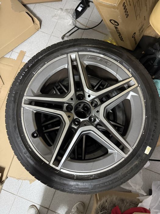 Jantes originais mercedes com pneus