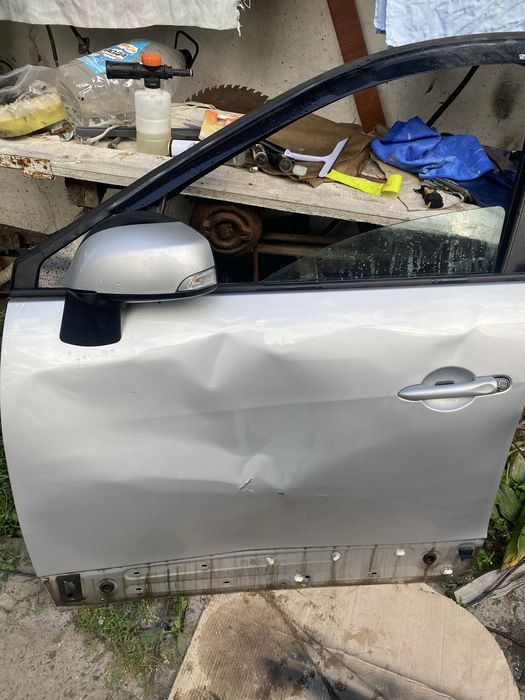 Двері Рено Сценік 3 2011 р.В зборі з картами.