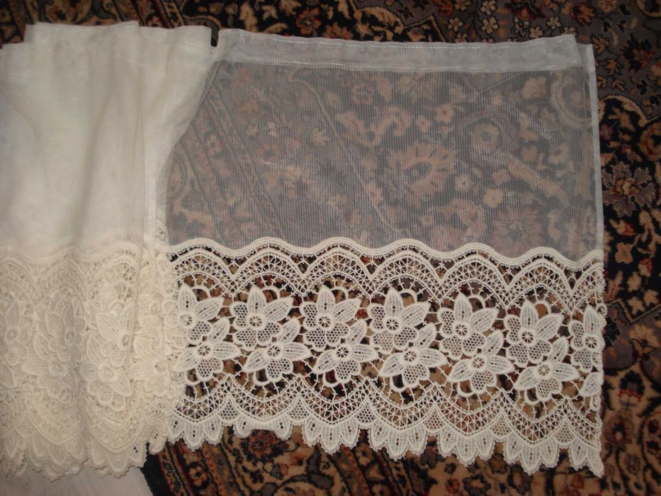 Zazdroska firanka z gipiura 4 m w kolorze kremu