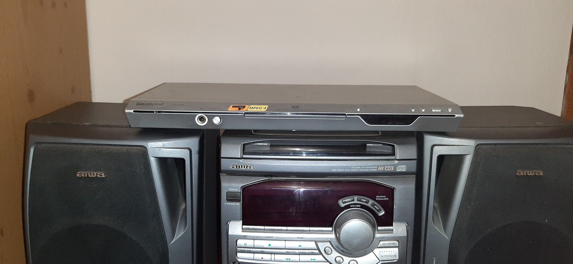 Музыкальный центр aiwa