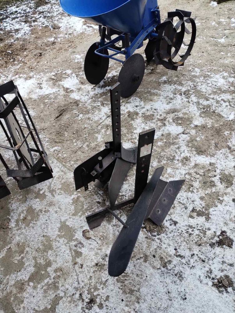 Мотоблок МН 700( культиватор  ) фірми Stihl