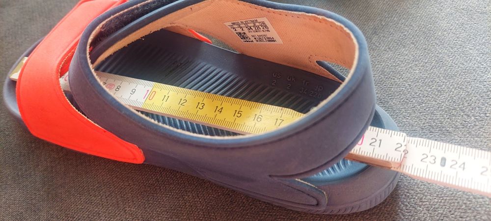 Sandały Adidas rozm. 34 jak NOWE