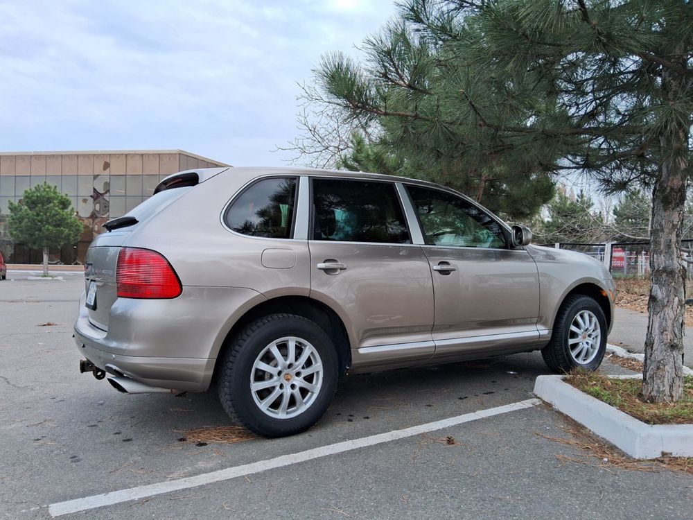 Porsche Cayenne 3.2 газ 2006 в отличном состоянии