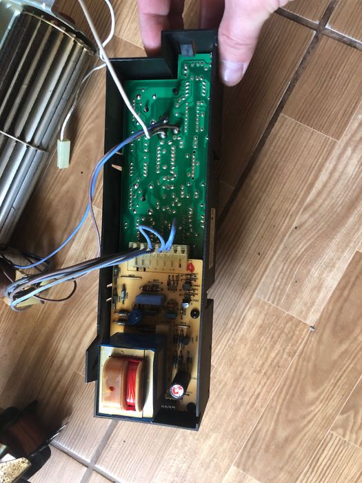 Духовка Whirlpool AKR 216/IX с варочной панелью AKR 105/NB запчасти