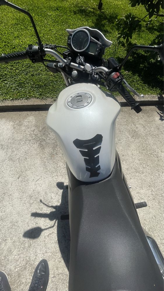 Sym Wolf 125 cc  Branco Perola