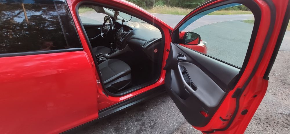 Ford Focus  3  2013 год