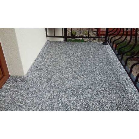 Kamienny dywan z żywic poliuretanowych UV 95zł/m2