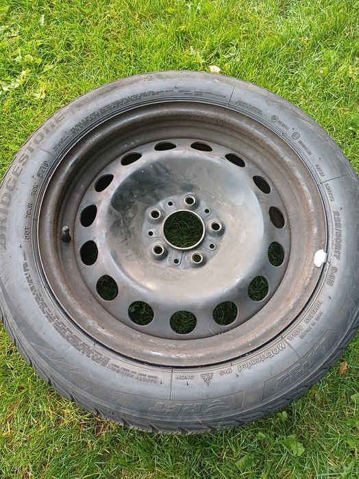 225/50R17 94H BRIDGESTONE, komplet opon zimowych i felg stalowych szt4