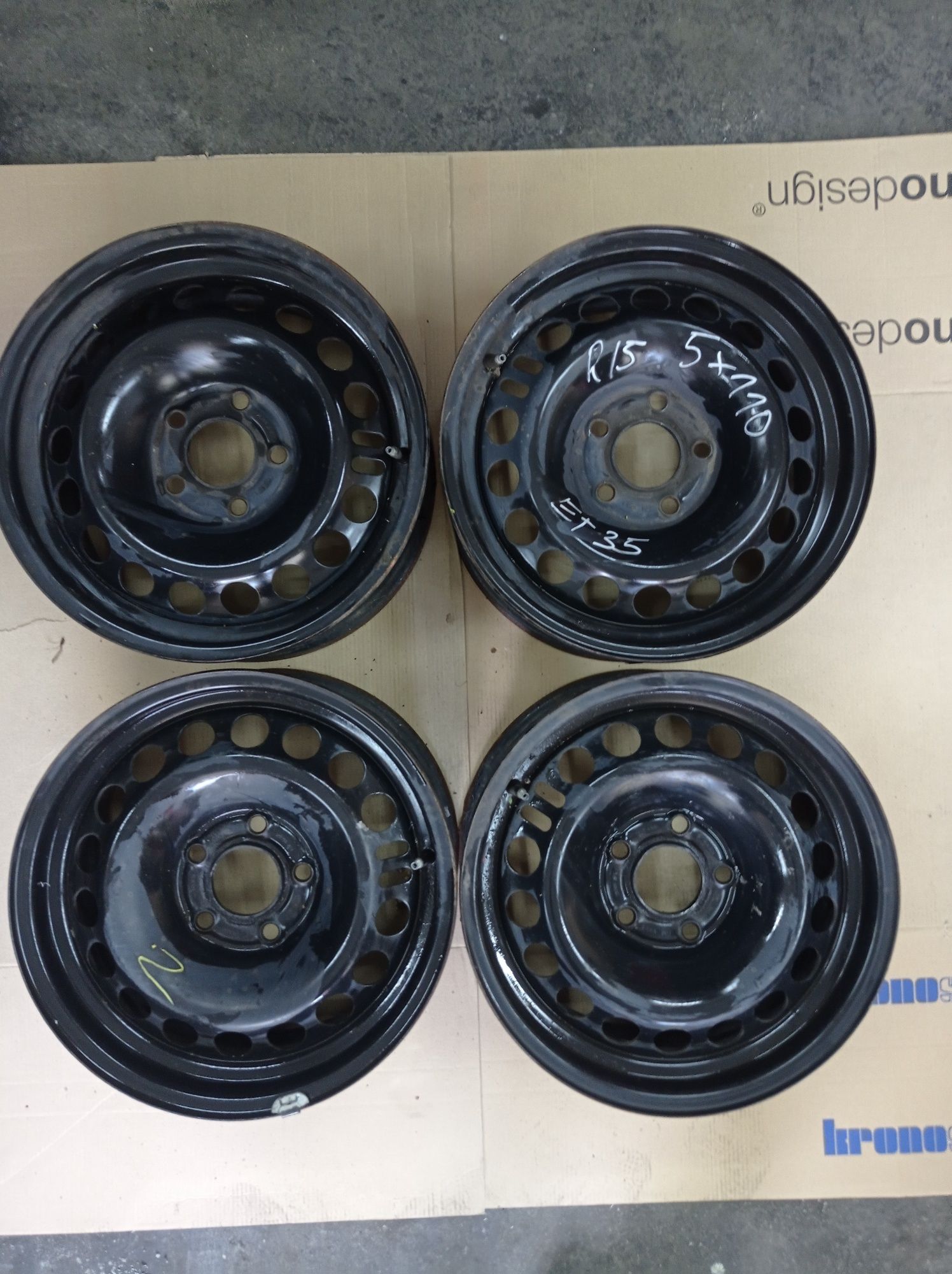 Felgi stalowe opel  r15 5x110 et35