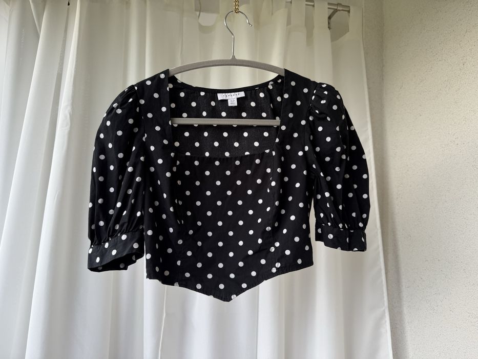 Crop top czarny w biate w groszki TOPSHOP 38 retro pin up