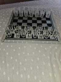 Sprzedam Szklane szachy.
