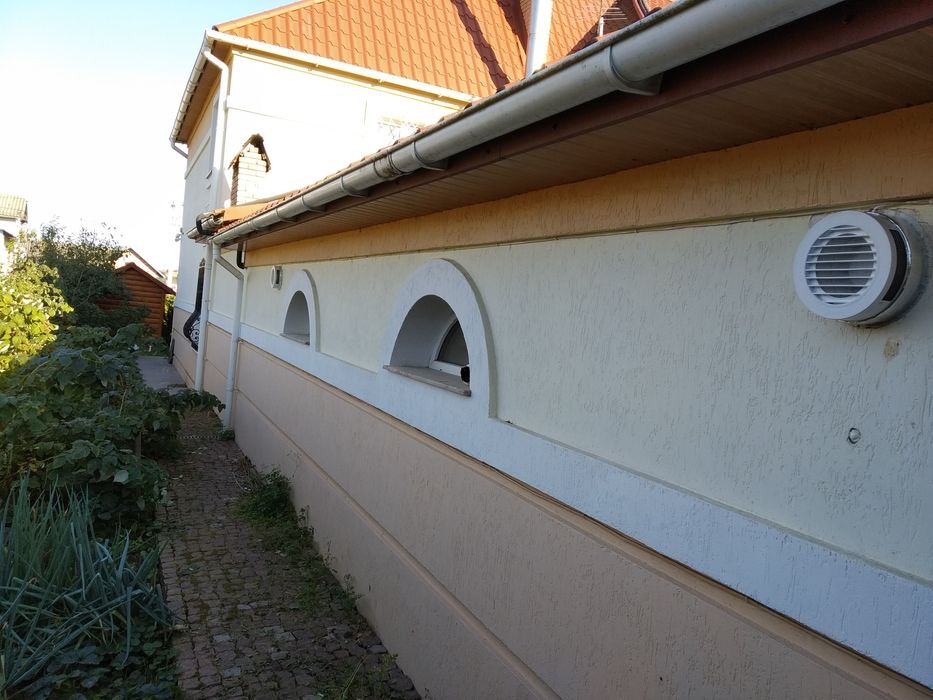 Алмазне сверління отворів