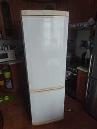 Холодильник Ardo двохкамерний, в повному робочому стані, 183х60х60см