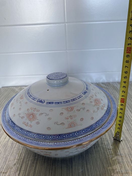 Loiça de porcelnan terrina