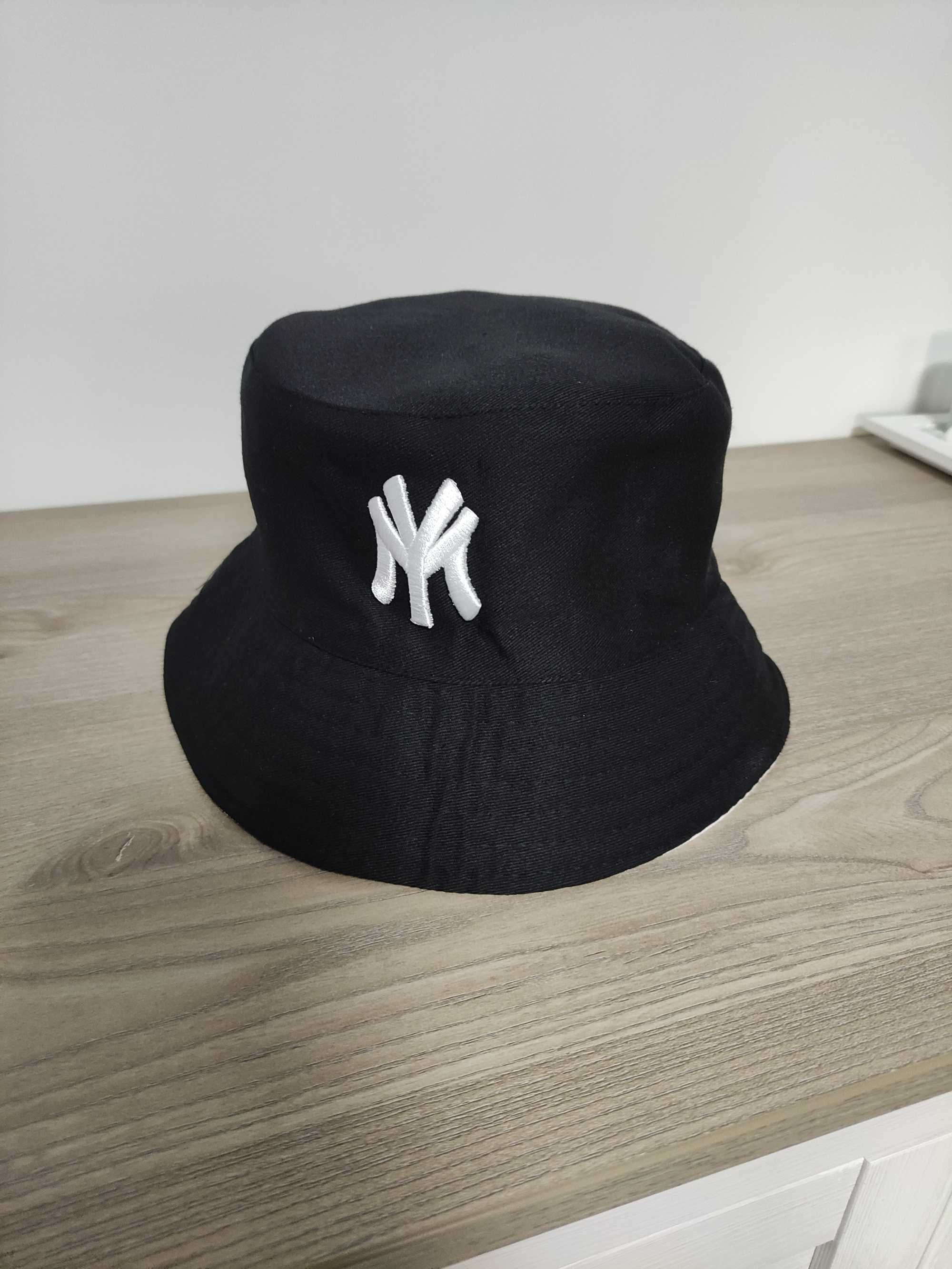 nowa dwustronna czapka kapelusz młodzieżowa NY jk new era czarna biała