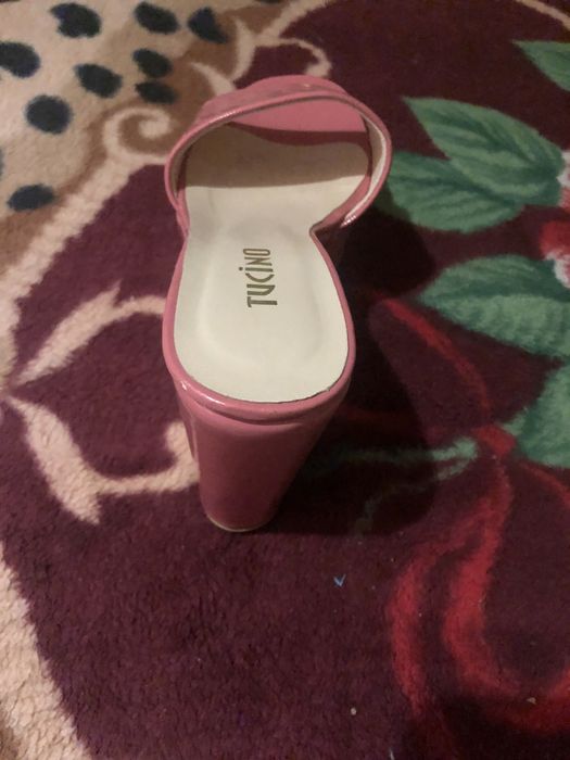 взуття лакове 37 розмір