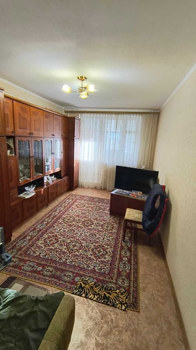 Продам 3 кім.Салтівка 535м 6/9 кап.рем.48000у.е.