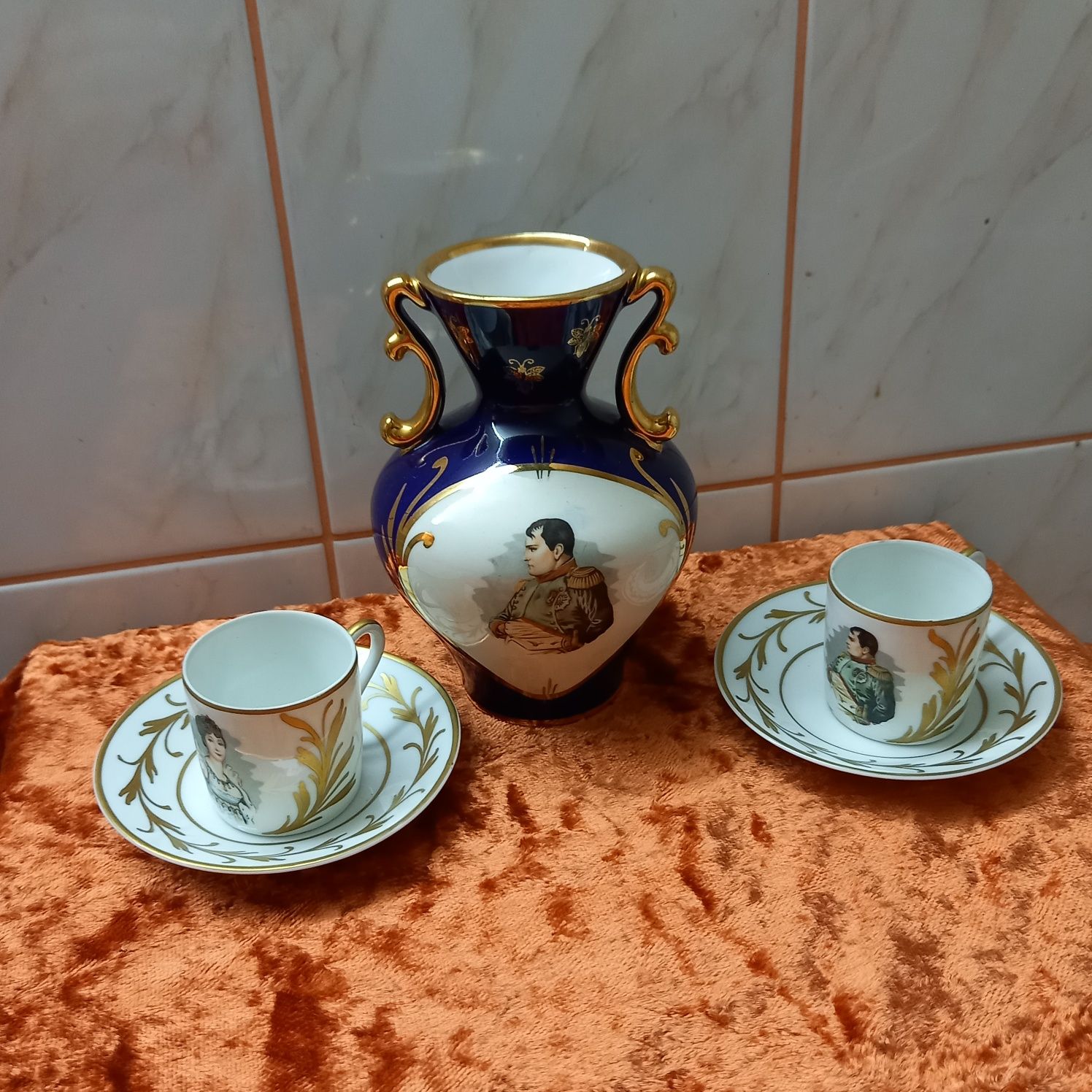 Limoges Francja, wazon, filizanka Napoleon, zestaw