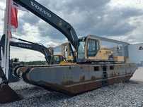 Екскаватор-амфібія плавающий экскаватор VOLVO EC210BLR Jcb Cat Komatsu