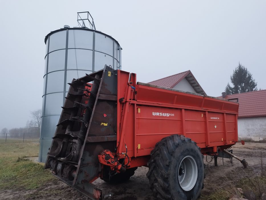 Rozrzutnik obornika, wapna Ursus, Warfama