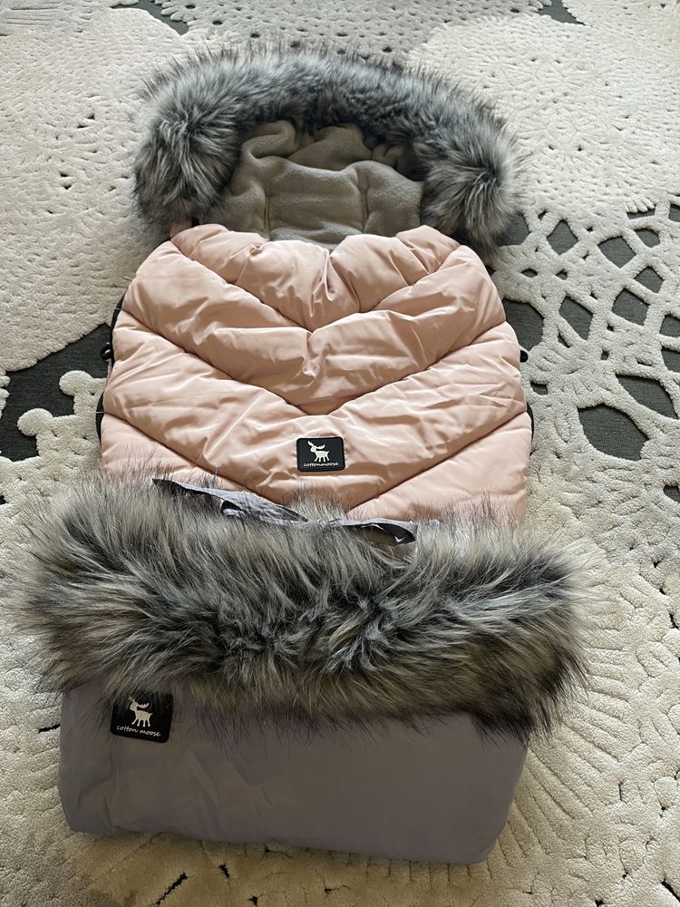 Śpiworek cottonmoose różowy plus mufka szara