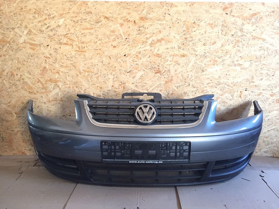 Бампер передний передній Volkswagen Touran Caddy 2003-2010