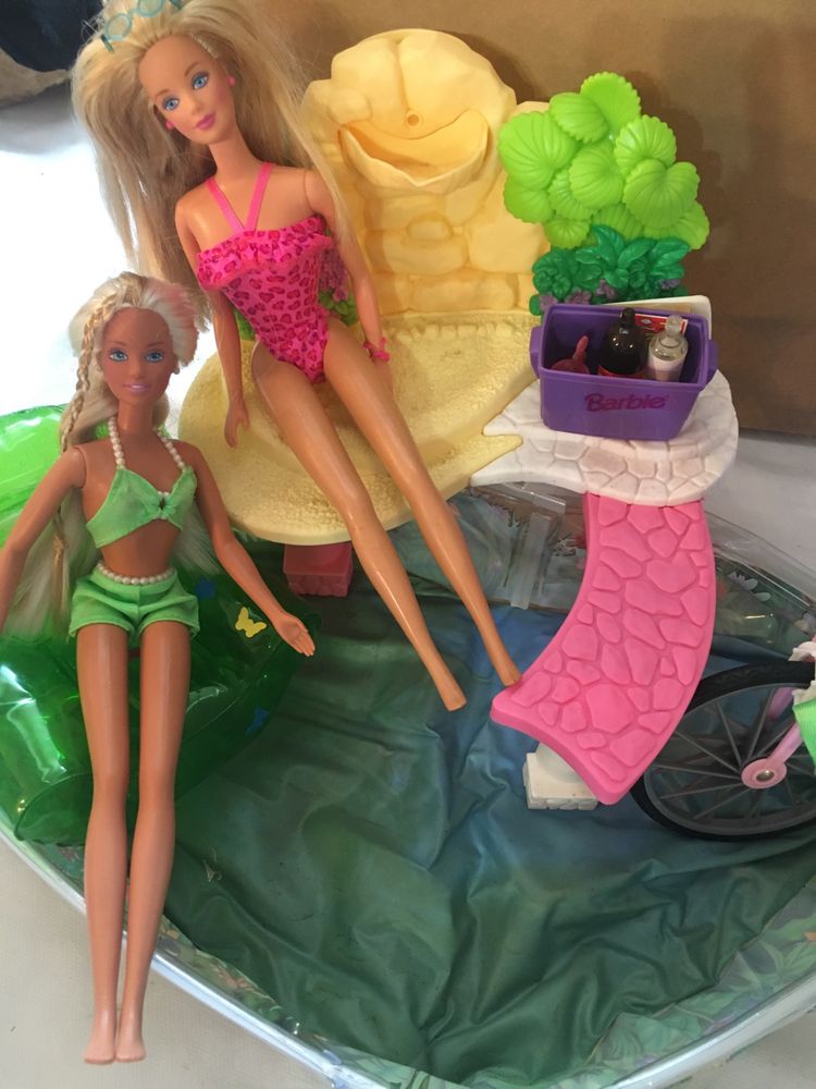 Barbie festa na piscina