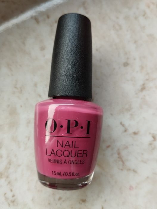 Lakier do paznokci OPI kolor Aurora Berry-alis