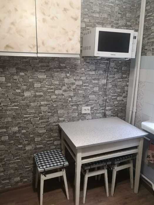 Здається кімната центр ЦУМ