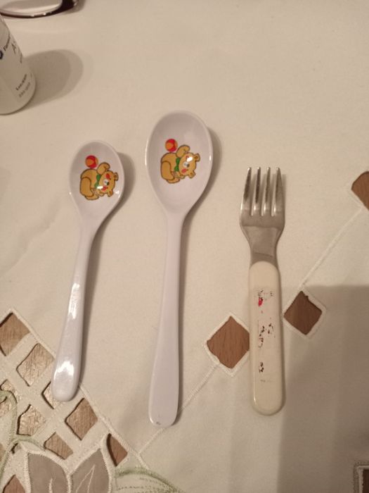 Łyżeczki dla ,, malucha "+ widelce gratis
