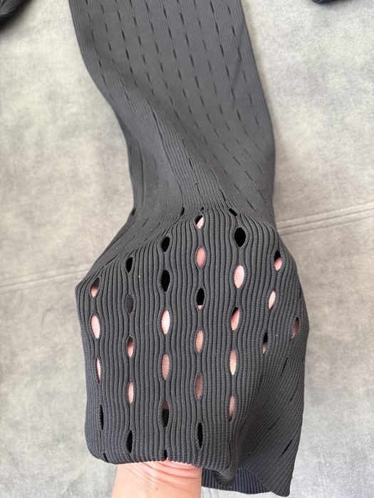 Обтисле трикотажне плаття Bershka