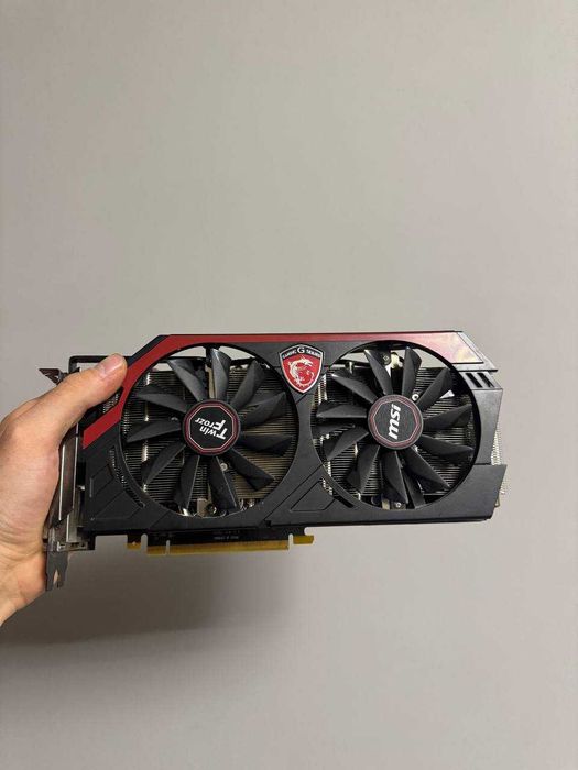 Ігрова відеокарта MSI GeForce GTX 770 2GB GDDR5