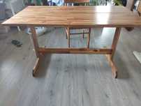 Mesa de sala em madeira
