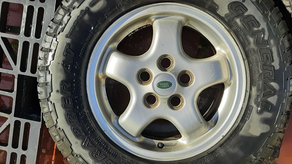 4 Pneus + 4 Jantes Land Rover Discovery 2 / P38 GENERAL GRABBER 255/65