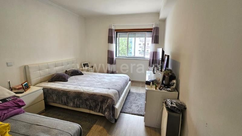 Apartamento T3 + Garagem + Sótão com dois Acessos